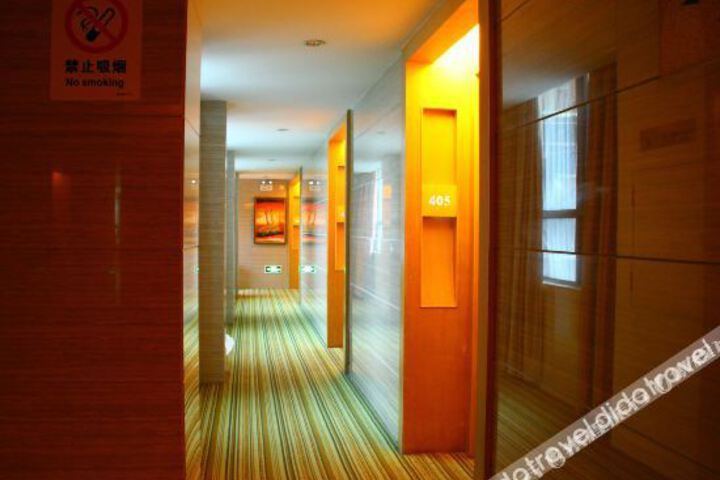 Hotel Interior 2 of 15