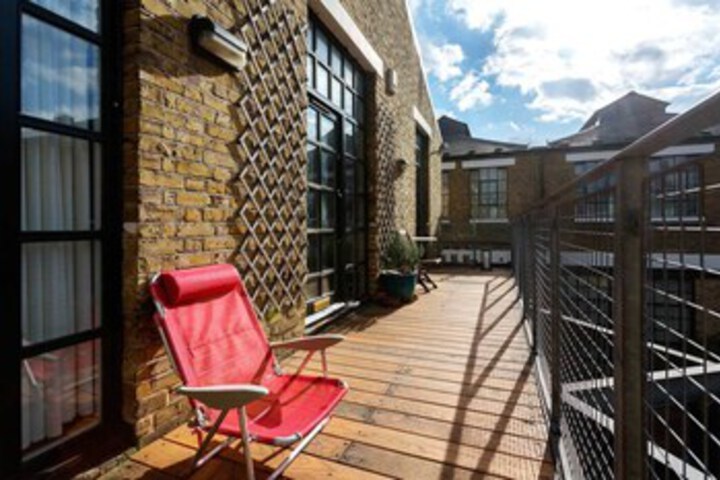 Terrace/Patio 12 of 12