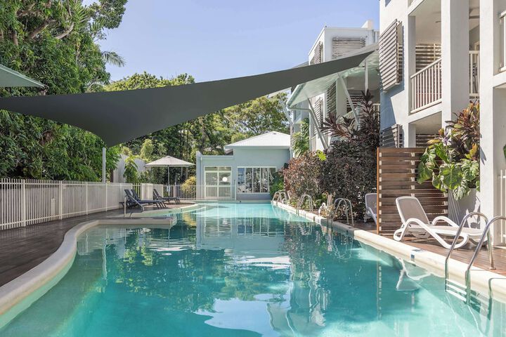 Pool 57 of 70