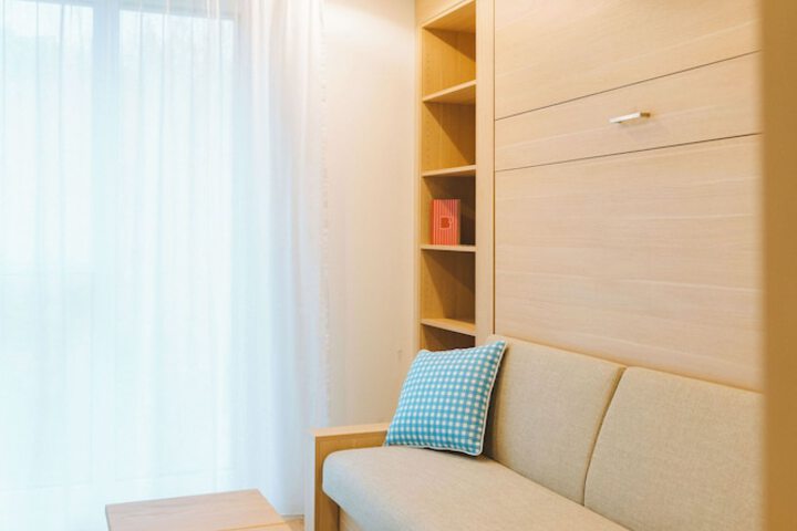 Room 32 of 105