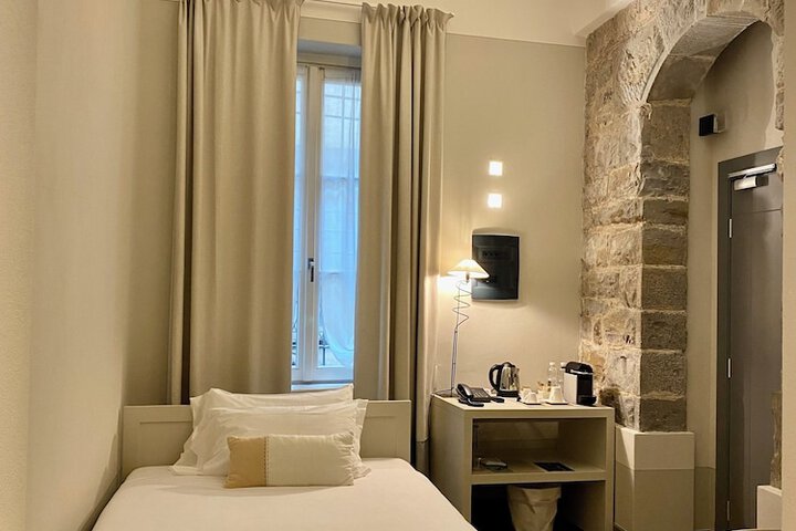Room 21 of 56