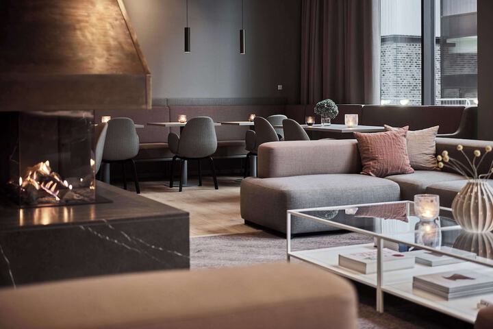 Hotel Interior 4 of 49