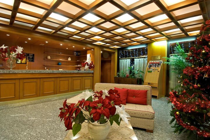 Hotel Interior 3 of 33
