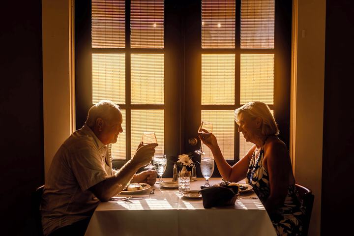 Dining 103 of 153
