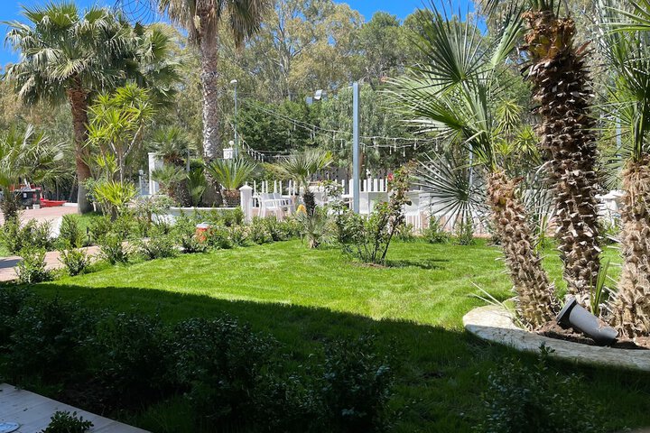 Terrace/Patio 8 of 23