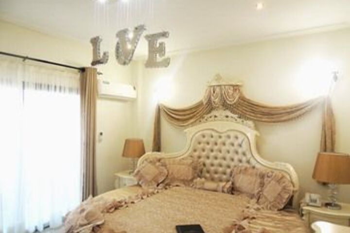 Room 28 of 95