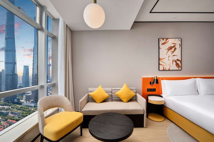 Room 29 of 67