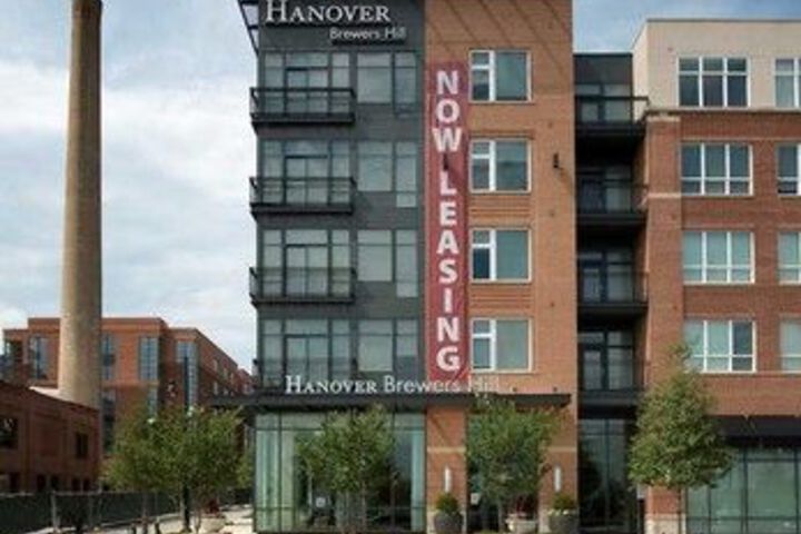 Exterior of Global Luxury Suites at Toone Street