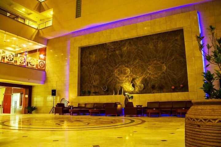 Hotel Interior 4 of 31