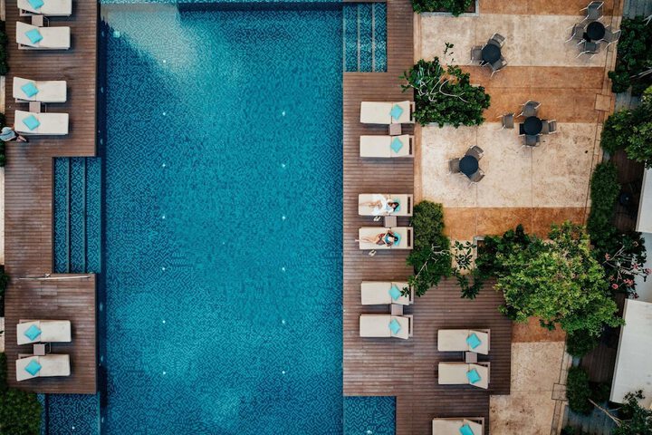 Pool 35 of 157