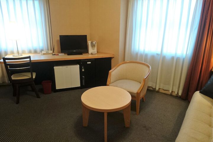 Room 14 of 68