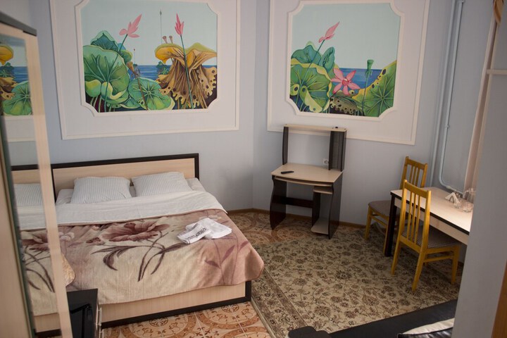 Room 14 of 29