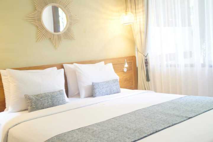 Room 15 of 65