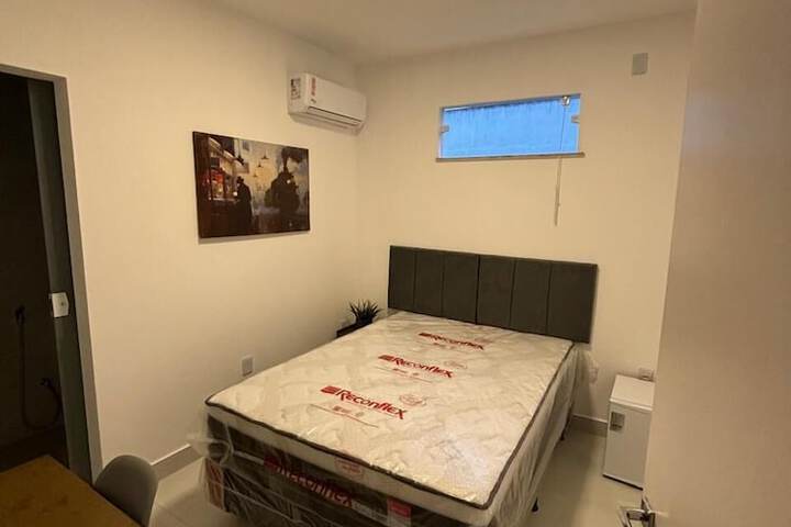 Room 5 of 13