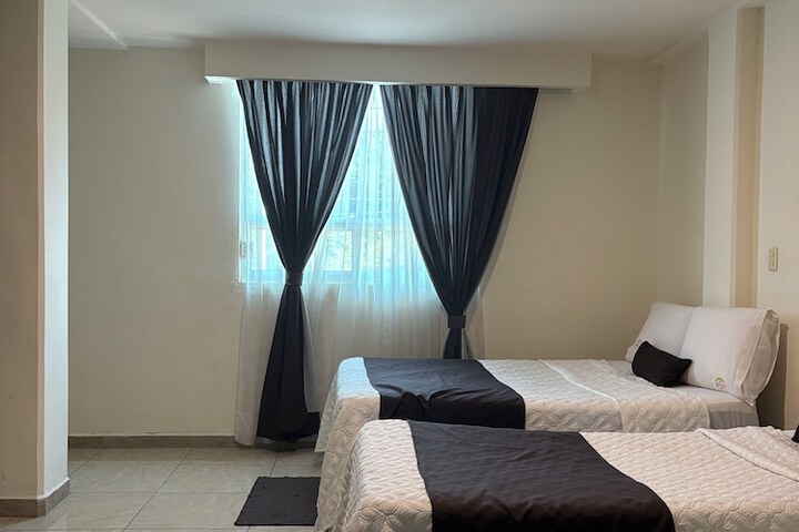 Room 44 of 75