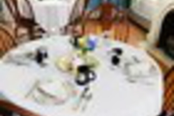 Dining 176 of 282