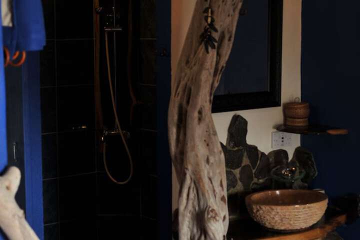 Room 28 of 43