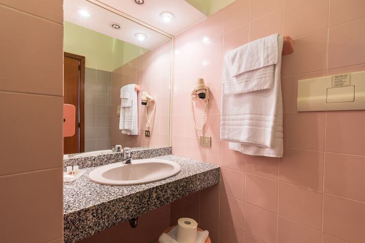 Clean Restrooms