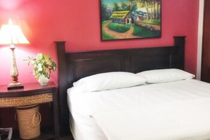 Rivas Deluxe Suite 117