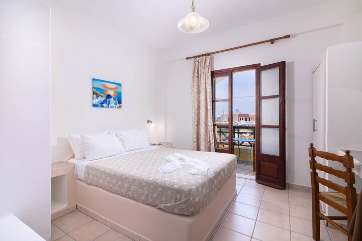 Room 5 of 76