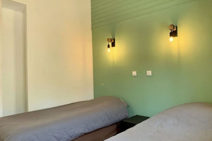 Room 15 of 59