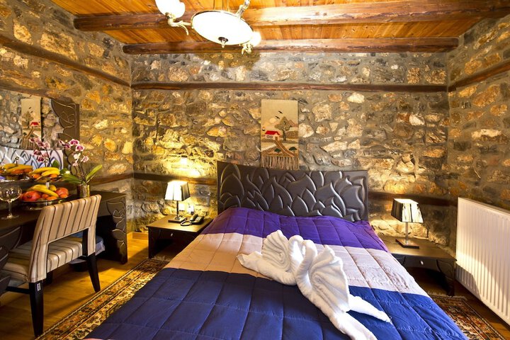 Room 5 of 46