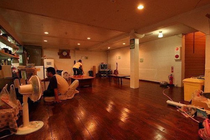Photo 12