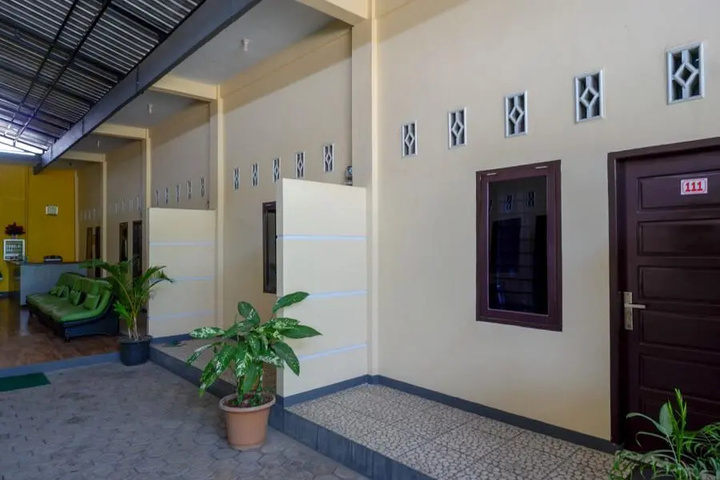 Photo of RedDoorz Near Universitas Cokroaminoto Palopo
