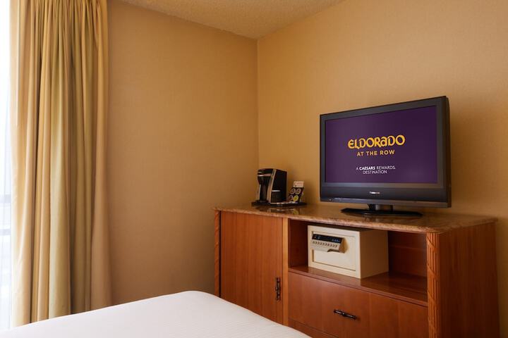 Deluxe Room 2 Queen Beds (7 of 19)