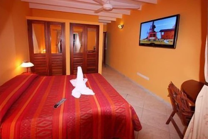 Room 3 of 6