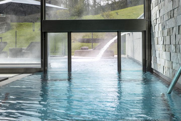 Pool 48 of 146