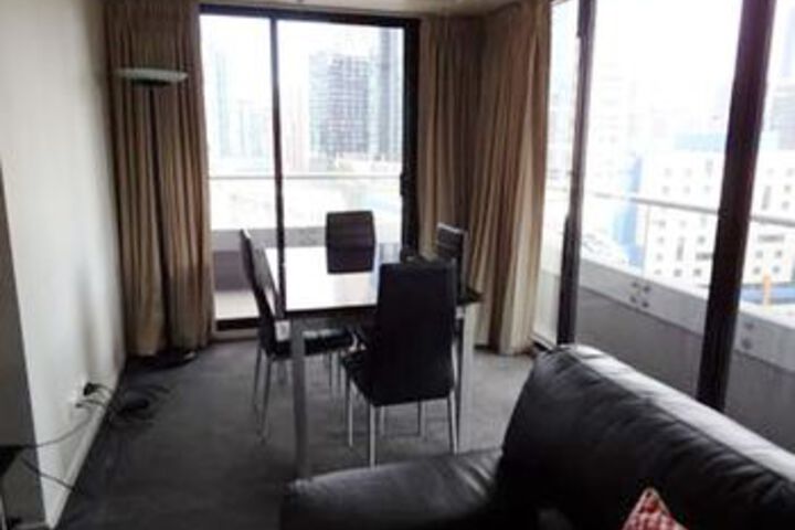 Room 19 of 28