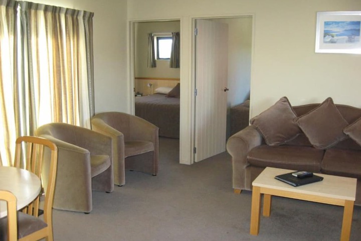 Room 4 of 31