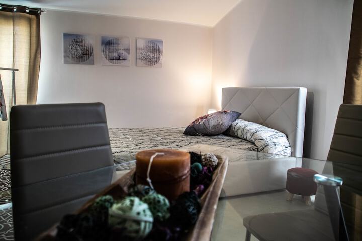 Room 19 of 27