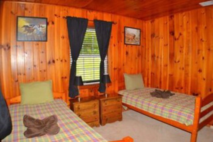 Room 16 of 25