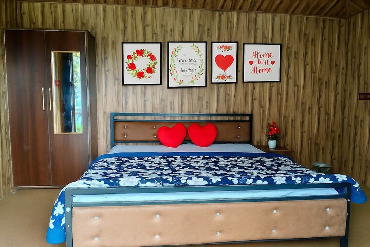 Room 18 of 39