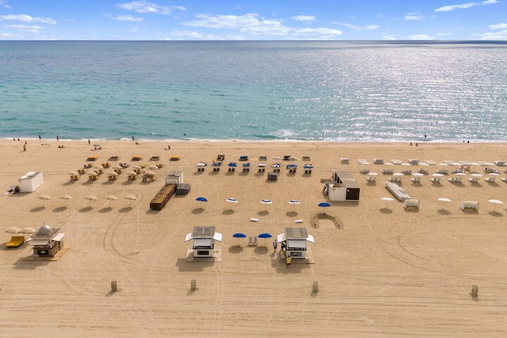 Beach/ocean view