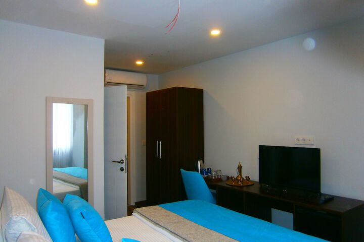 Room 14 of 51