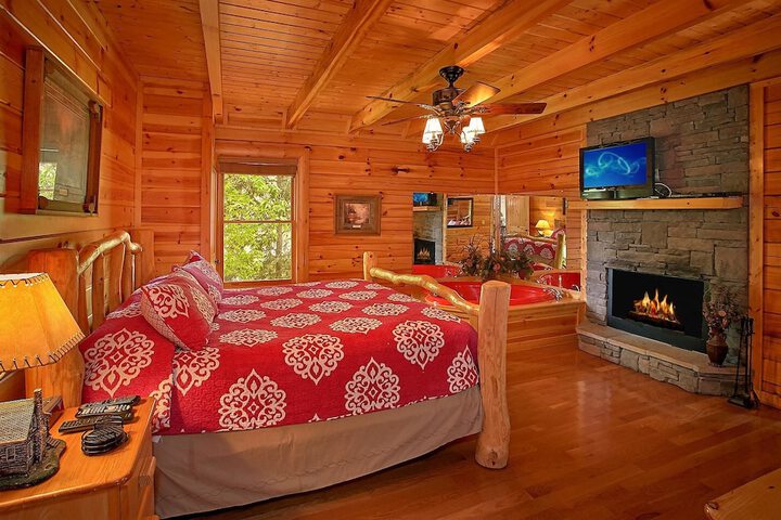 Room 2 of 34