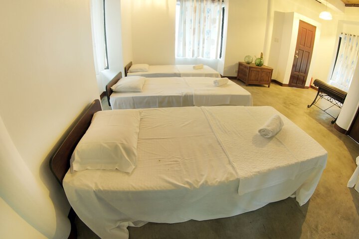 Room 20 of 48