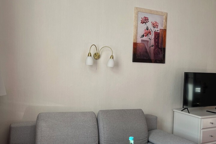 Room 27 of 85