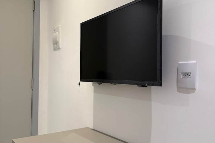 Room 12 of 21