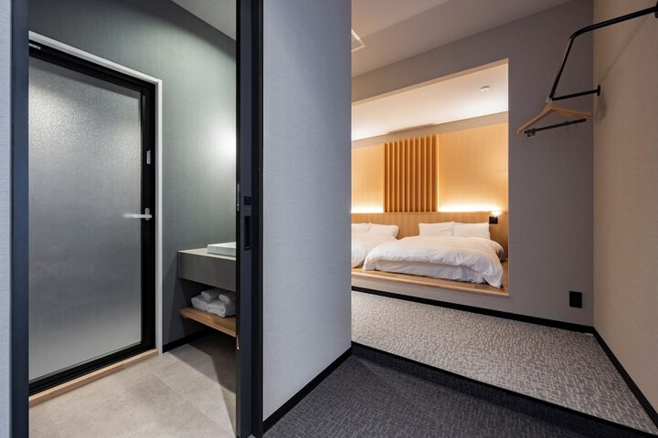 Room 10 of 53