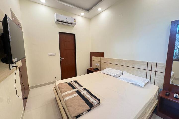 Hotel Shree Shyam alok Khatoo