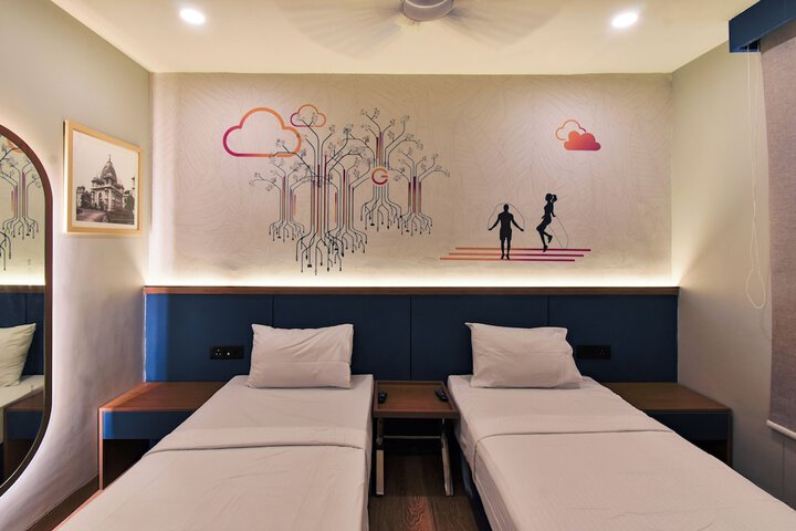Room 18 of 46