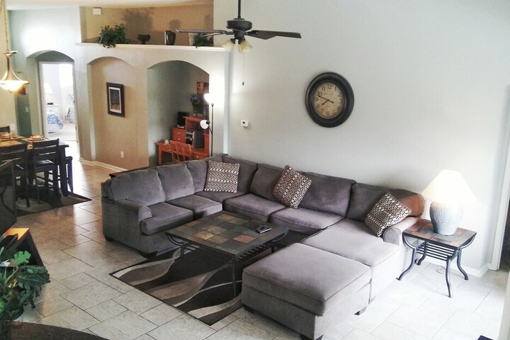 Room 14 of 24
