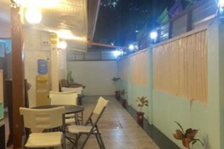 Terrace/Patio 18 of 19