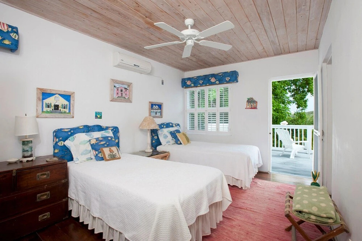 Room 6 of 21