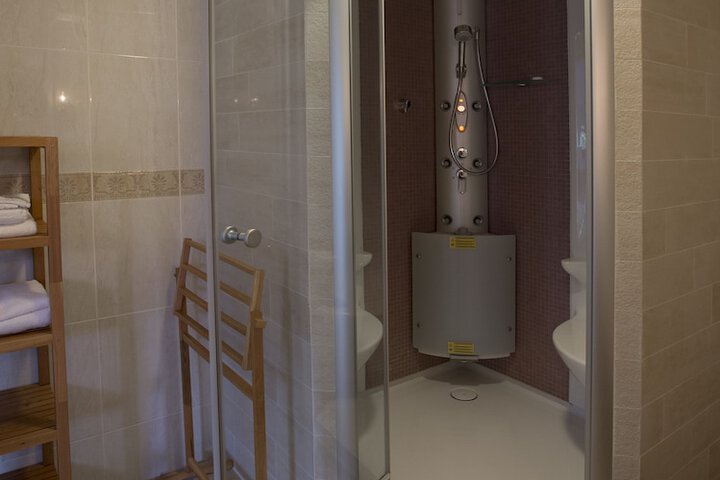 Room 25 of 55