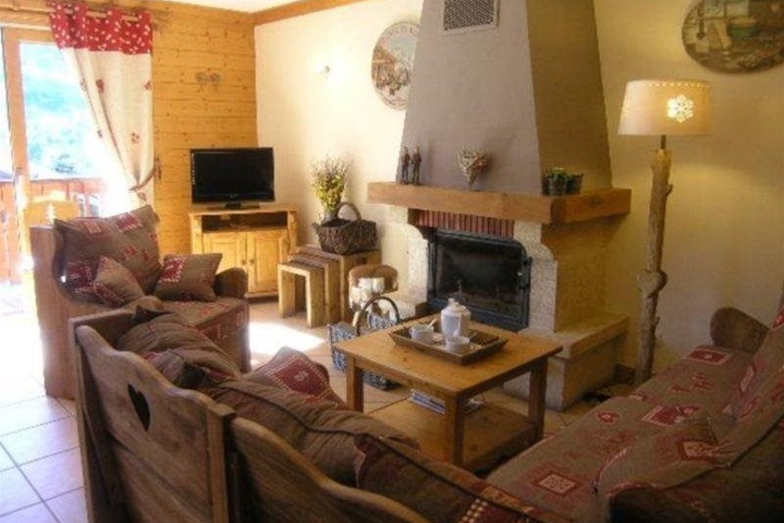 Room 2 of 4